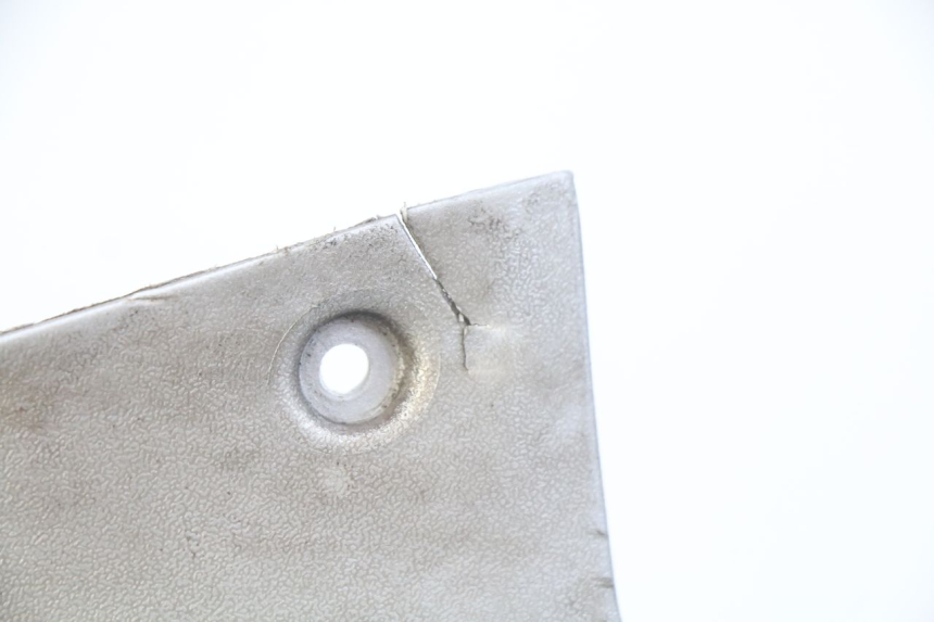 photo de LOWER FAIRING PEUGEOT SATELIS 125 (2010 - 2012) - Alternative perspective