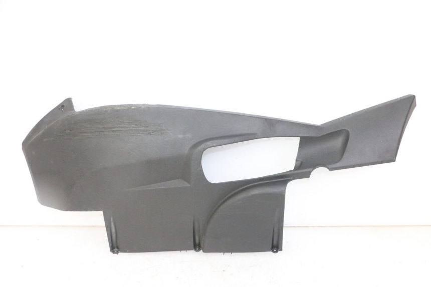 photo de BELLY PANEL PEUGEOT SATELIS 125 (2013 - 2018) - Surface and material condition