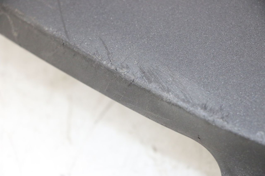 photo de BELLY PANEL PEUGEOT SATELIS 125 (2013 - 2018) - Distinctive features