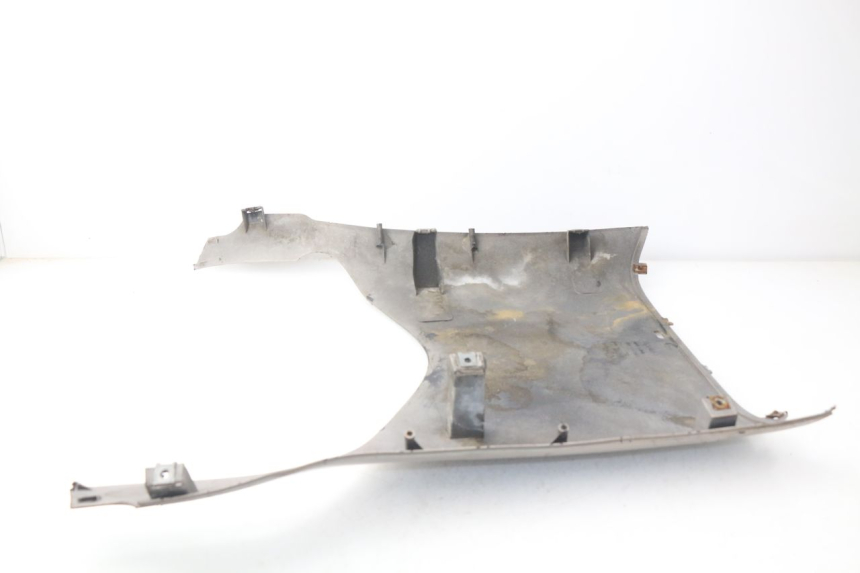 photo de BELLY PANEL APRILIA SCARABEO GT 125 (1999 - 2007) - Technical close-up