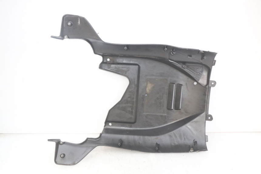 photo de LOWER BODY SHELL APRILIA SCARABEO LIGHT 125 (2007 - 2011) - Surface and material condition