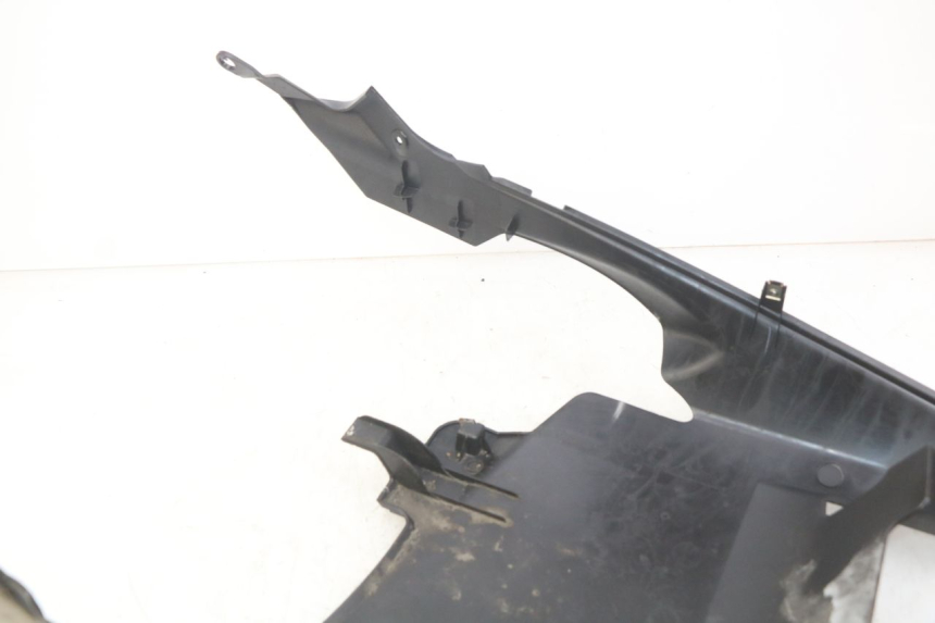 photo de LOWER BODY SHELL MBK SKYCRUISER 125 (2010 - 2013) - Component detail
