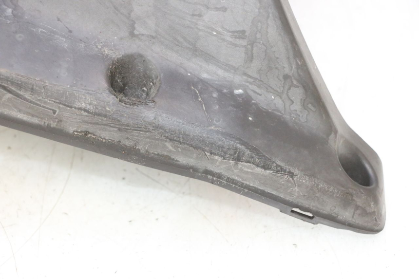 photo de BELLY PANEL YAMAHA SLIDER 50 (1999 - 2004) - Additional view of the item