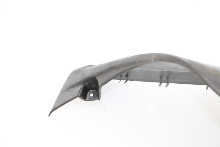 photo de BELLY PANEL APRILIA SR CARB LC 2T 50 (2004 - 2012) - Markings and original references