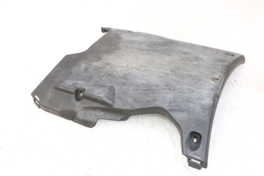 photo de LOWER FRAME PEUGEOT STREETZONE I NAKED 2T 50 (2018 - 2020) - Zoom on usage condition