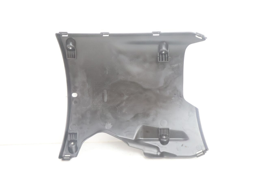 photo de BELLY PANEL PEUGEOT STREETZONE NAKED 2T 50 (2014 - 2018) - Alternative perspective