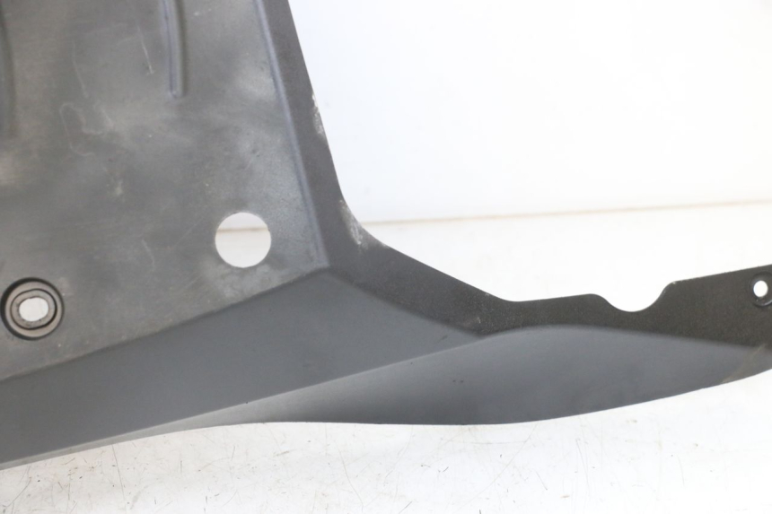 photo de BELLY PANEL SUZUKI BURGMAN 125 (2018 - 2021) - Distinctive features