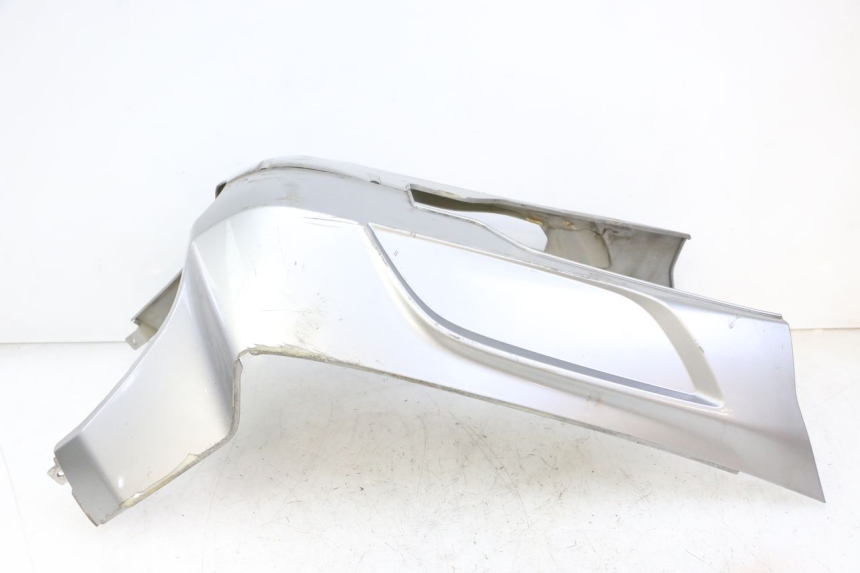 photo de BELLY PANEL APRILIA SXR 50 (2021 - 2023) - Detailed visual inspection