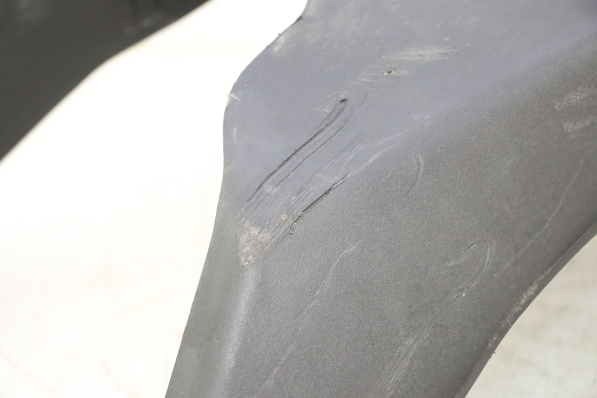 photo de LOWER PART OF THE BODY PEUGEOT TKR TREKKER FURIOUS 50 (2005 - 2014) - Surface and material condition