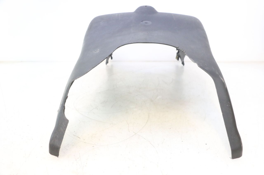 photo de LOWER PART OF THE BODY PEUGEOT TREKKER 50 (1995 - 2004) - Distinctive features