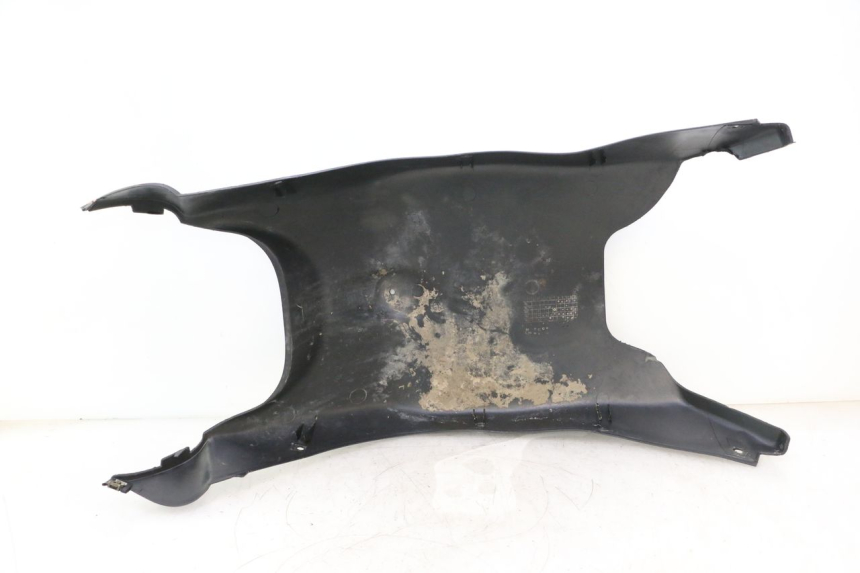 photo de LOWER PART OF THE BODY PEUGEOT TREKKER 50 (1995 - 2004) - Fixing points details