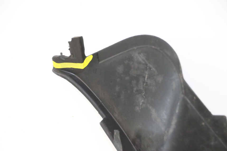 photo de LOWER PART OF THE BODY PEUGEOT TREKKER 50 (1995 - 2004) - Technical close-up