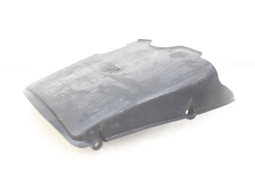 photo de LOWER PART OF THE BODY PEUGEOT TWEET 125 (2010 - 2017) - Alternative perspective