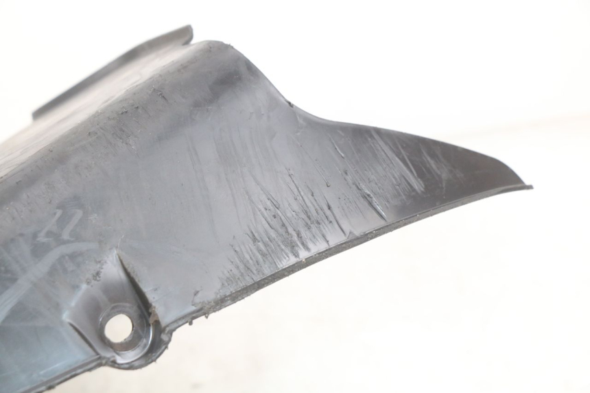 photo de LOWER PART OF THE BODY PEUGEOT TWEET 125 (2018 - 2021) - Component detail