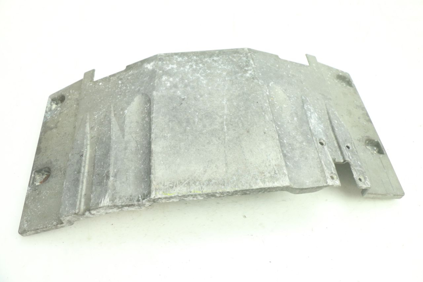 photo de BELLY PANEL YAMAHA WAVE RUNNER GP R 1200 (2000 - 2003) - Technical close-up