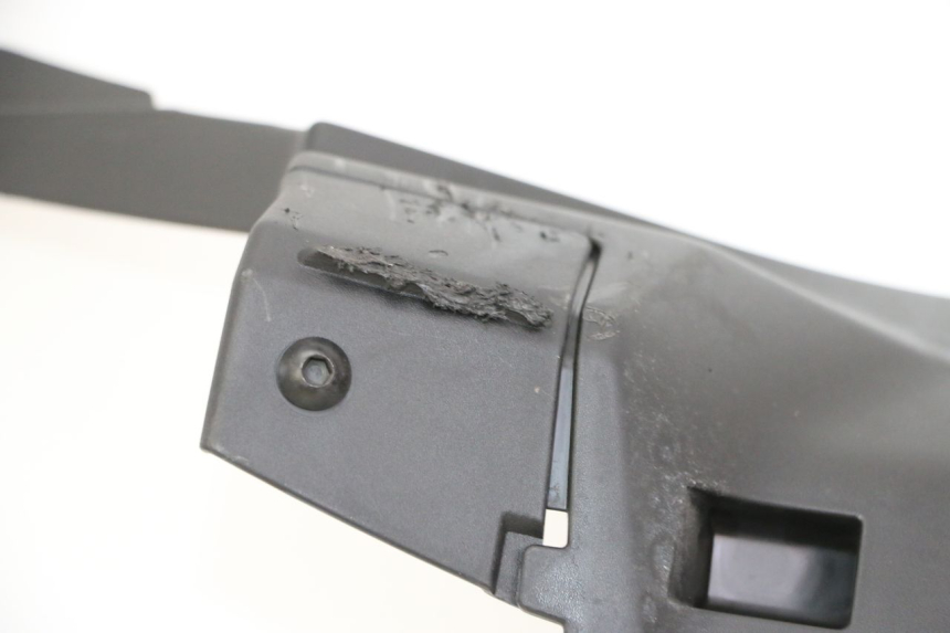 photo de BELLY PANEL YAMAHA XMAX X-MAX 125 (2021 - 2025) - Distinctive features