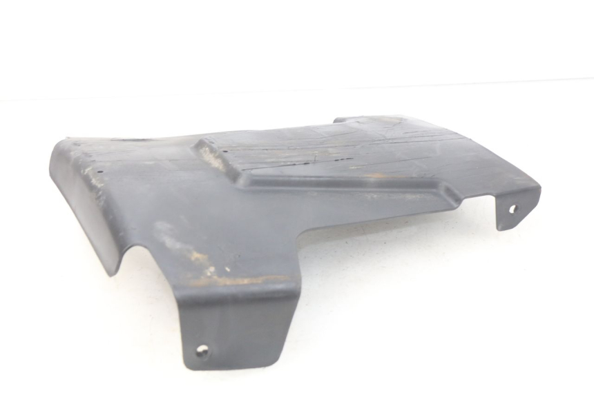 photo de LOWER PART OF THE BODY TGB X-MOTION XMOTION 125 (2008 - 2014) - Zoom on usage condition