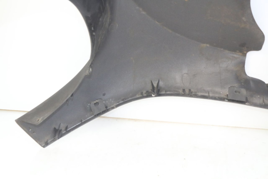 photo de LOWER BODY SHELL PIAGGIO X9 125 (2000 - 2003) - Alternative perspective