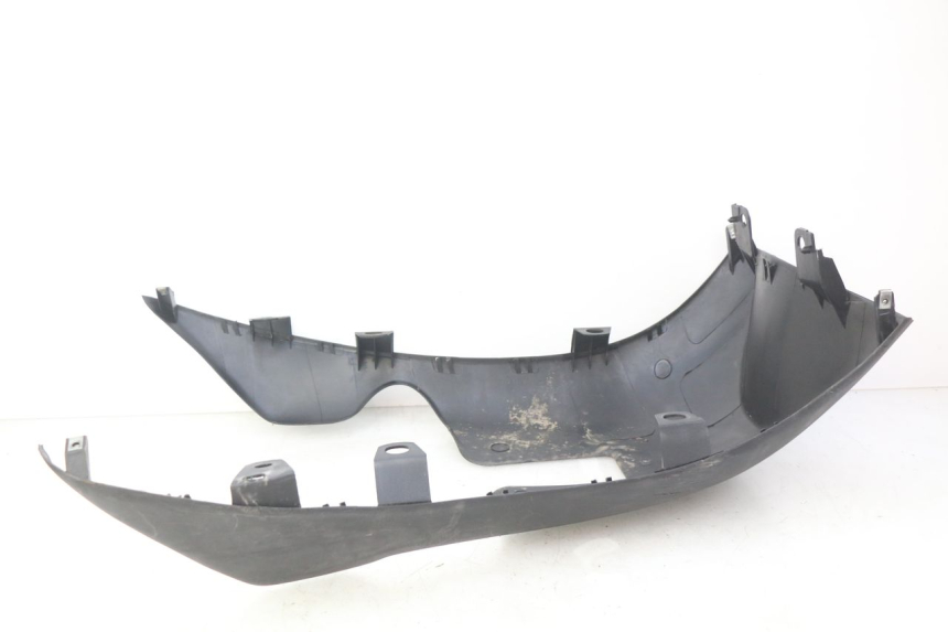 photo de LOWER BODY SHELL PIAGGIO ZIP 4T 50 (2018 - 2020) - Fixing points details