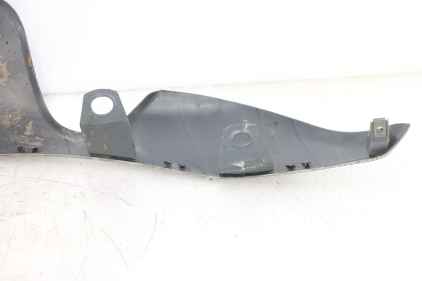 photo de BELLY PANEL PIAGGIO ZIP 4T 50 (2006 - 2017) - High-resolution close-up