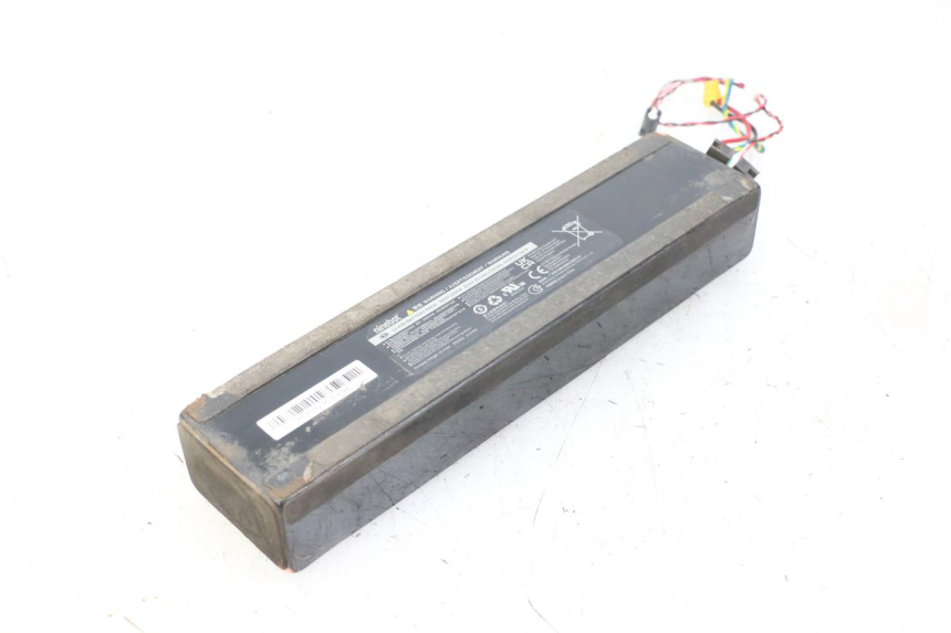 photo de BATTERY SEGWAY NINEBOT E2 1 - Distinctive features