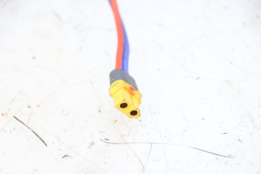 photo de BATTERY HERO S10 1 - Technical close-up