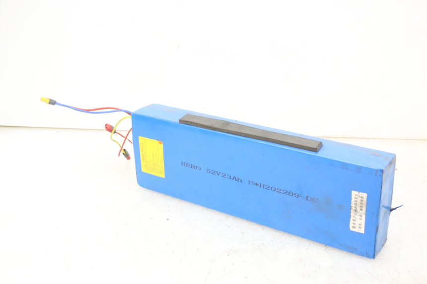 photo de BATTERY HERO S10 1 - Markings and original references