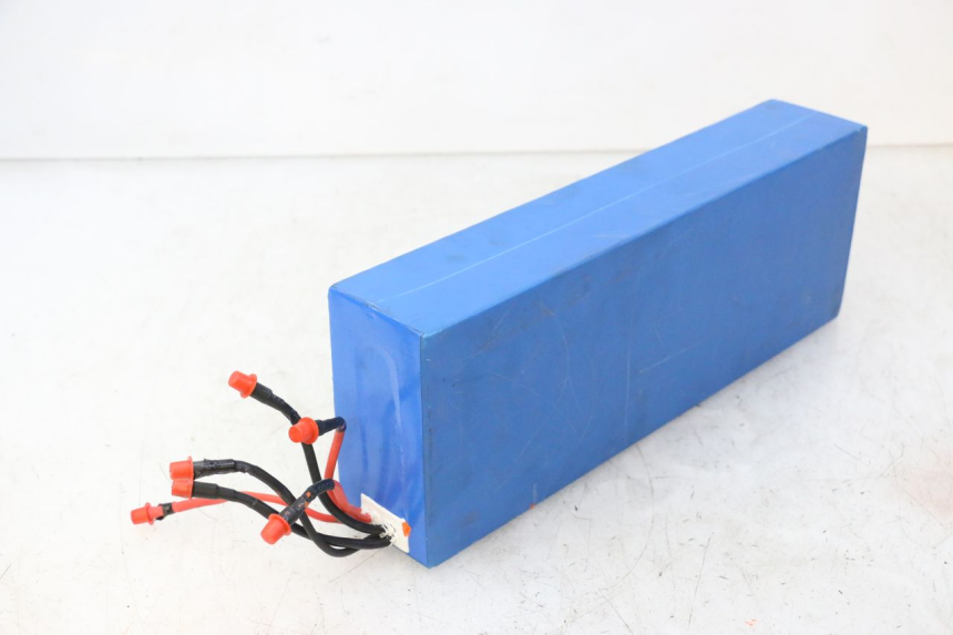 photo de BATTERY DUALTRON VICTOR LIMITED 1 - Markings and original references