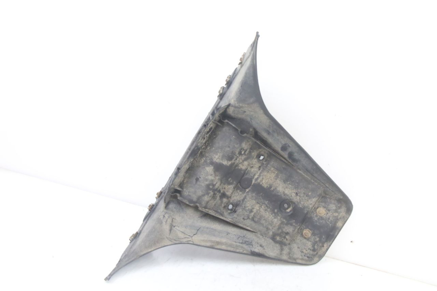 photo de MUD FLAP APRILIA ATLANTIC 125 (2003 - 2009) - Surface and material condition