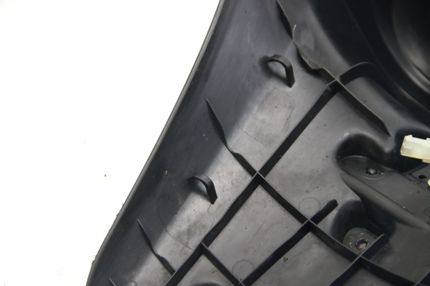 photo de REAR MUDGUARD PEUGEOT CITYSTAR 125 (2011 - 2017) - Focus on structure