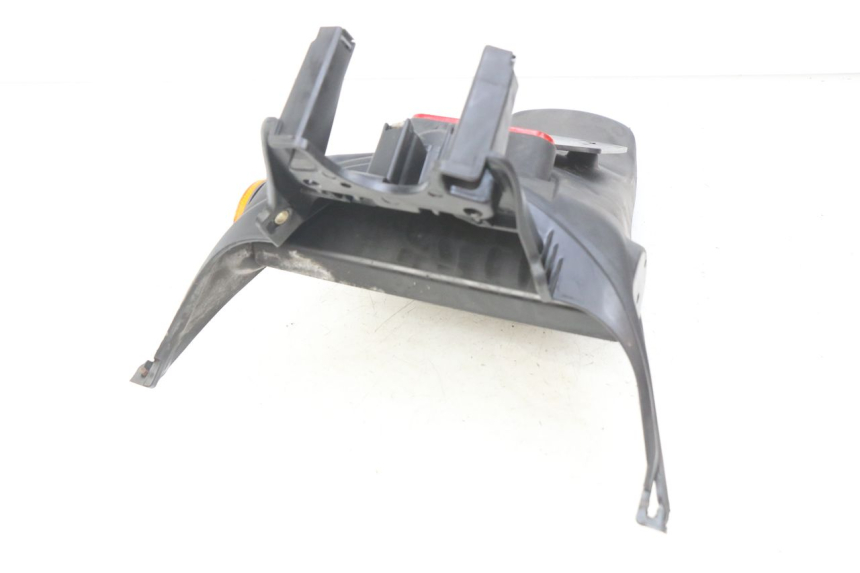 photo de REAR MUDGUARD PIAGGIO FLY 2T 50 (2004 - 2017) - Zoom on usage condition