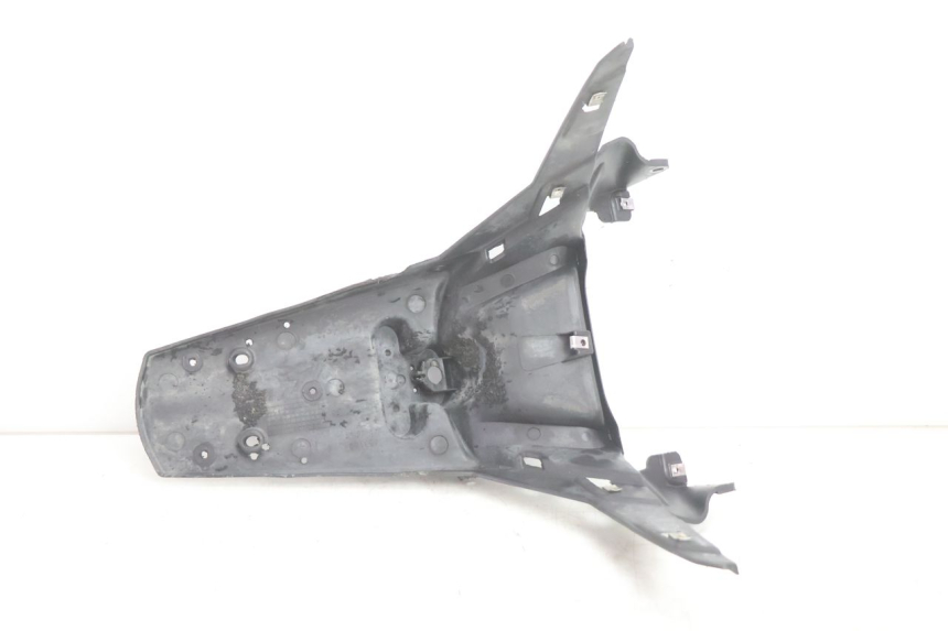photo de MUD FLAP GILERA GP 800 (2007 - 2013) - Detailed visual inspection
