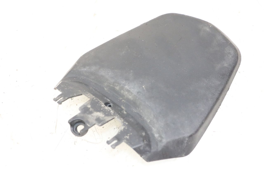 photo de REAR MUDGUARD PEUGEOT KISBEE 4T 50 (2010 - 2017) - Zoom on usage condition