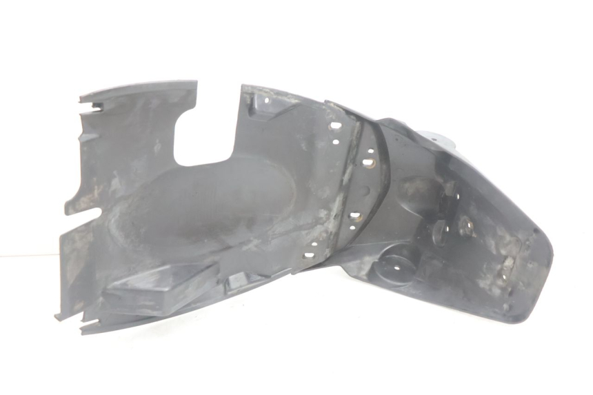 photo de REAR MUDGUARD PEUGEOT KISBEE 4T 50 (2010 - 2017) - Fixing points details