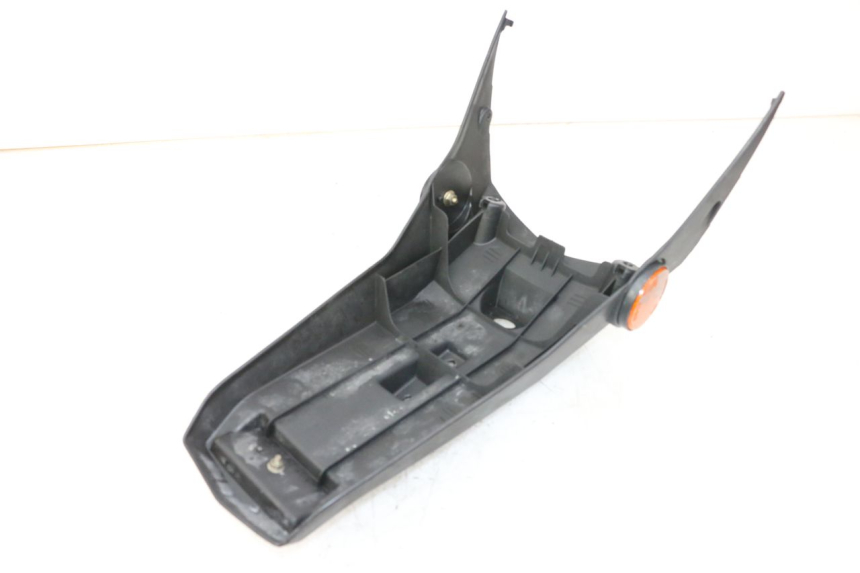 photo de MUD FLAP KYMCO PEOPLE S 125 (2000 - 2008) - Zoom on usage condition