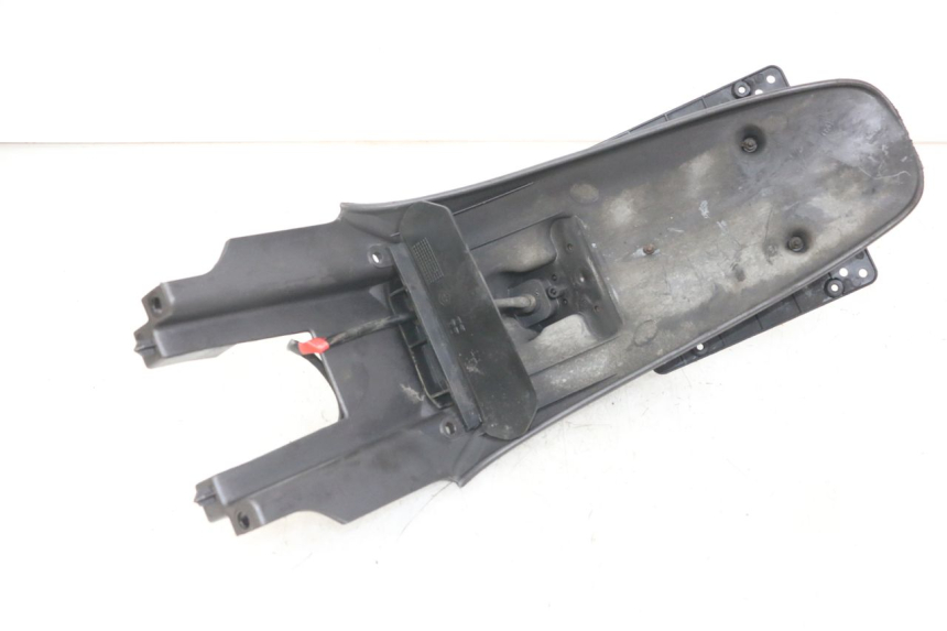photo de REAR MUDGUARD PIAGGIO LIBERTY 125 (2009 - 2013) - Component detail
