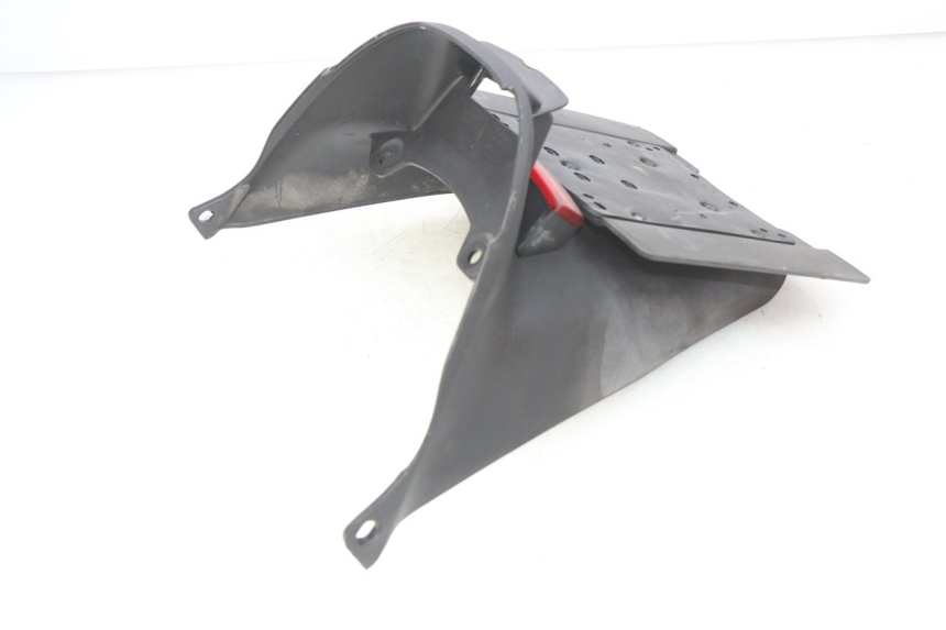 photo de REAR MUDGUARD PIAGGIO MP3 LT 300 (2010 - 2016) - Zoom on usage condition