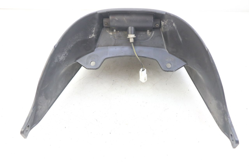photo de REAR MUDGUARD PIAGGIO MP3 125 (2006 - 2014) - Fixing points details