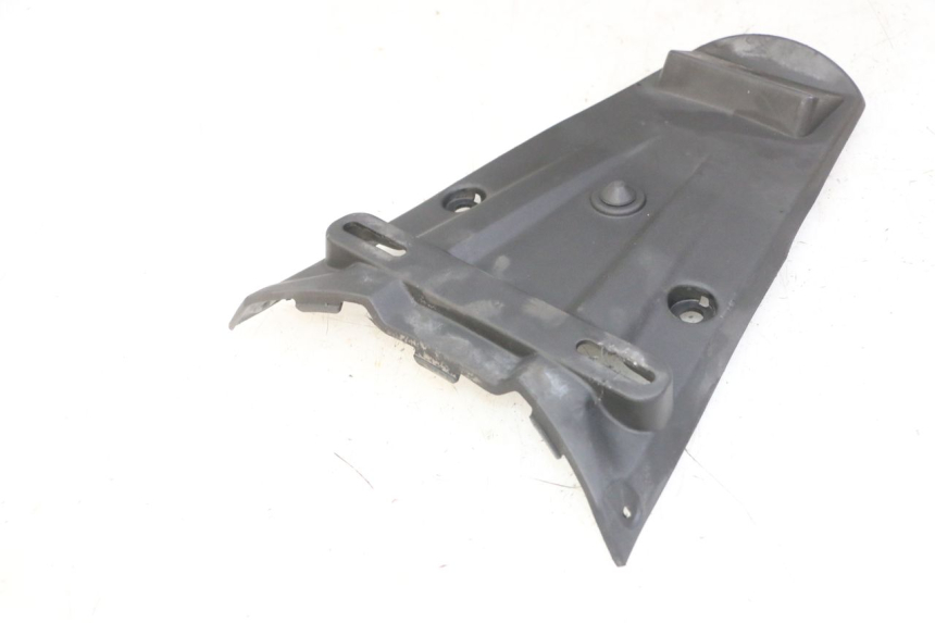 photo de MUD FLAP KYMCO LIKE 4T 50 (2019 - 2025) - Zoom on usage condition