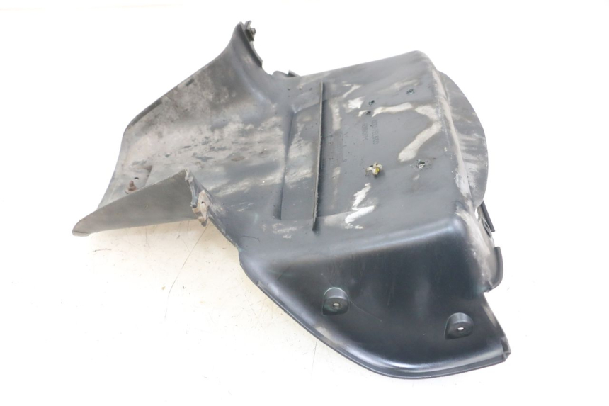 photo de REAR MUDGUARD HONDA NTV DEAUVILLE 650 (1998 - 2001) - Zoom on usage condition