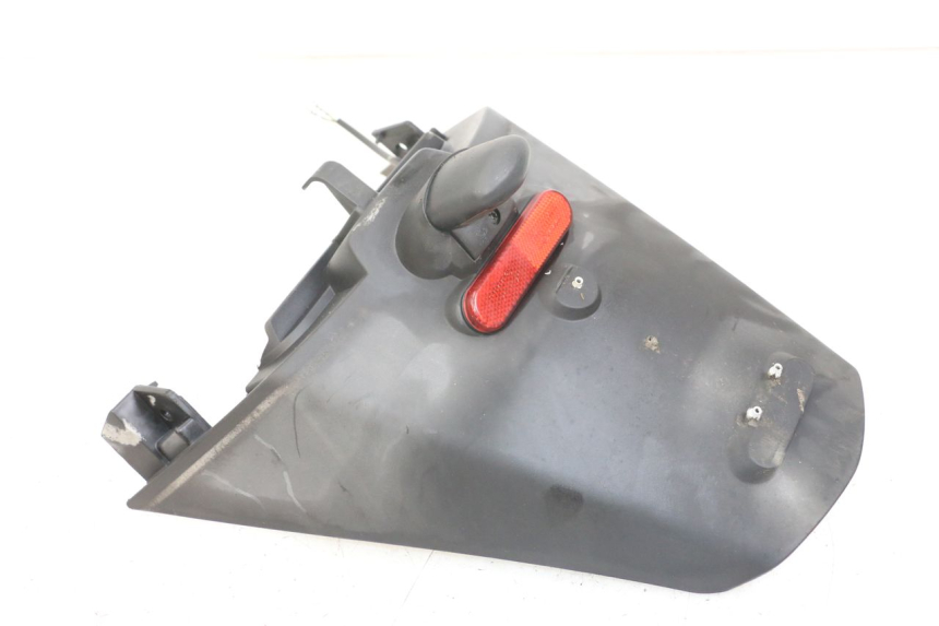 photo de REAR MUDGUARD PEUGEOT SATELIS 125 (2006 - 2009) - Technical close-up
