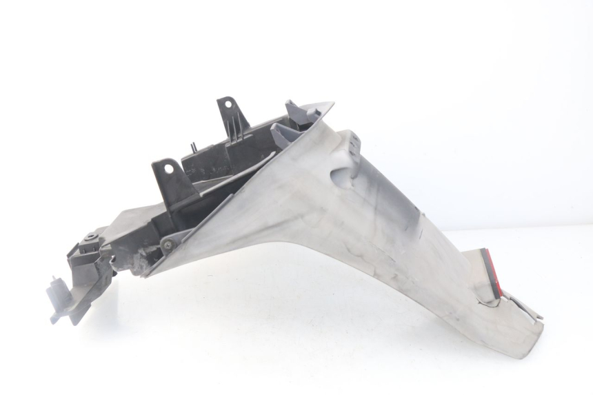 photo de MUD FLAP HONDA SES DYLAN 125 (2002 - 2006) - Fixing points details