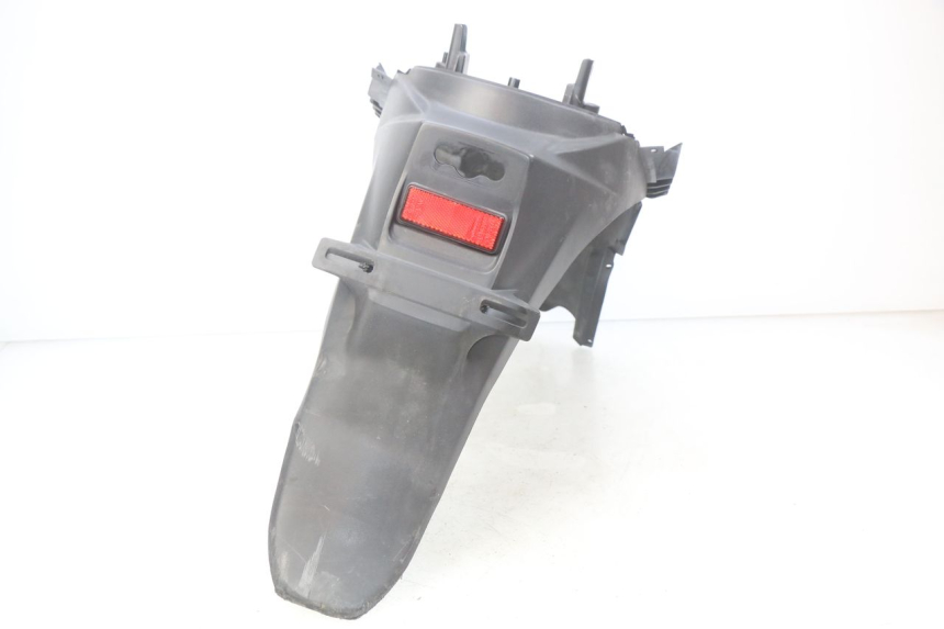 photo de REAR MUDGUARD SUZUKI SIXTEEN 125 (2008 - 2010) - Component detail