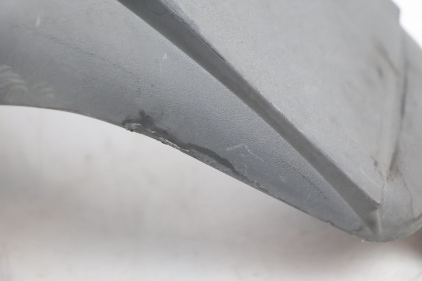 photo de MUD FLAP PEUGEOT SPEEDFIGHT LC 50 (1996 - 2002) - Zoom on usage condition