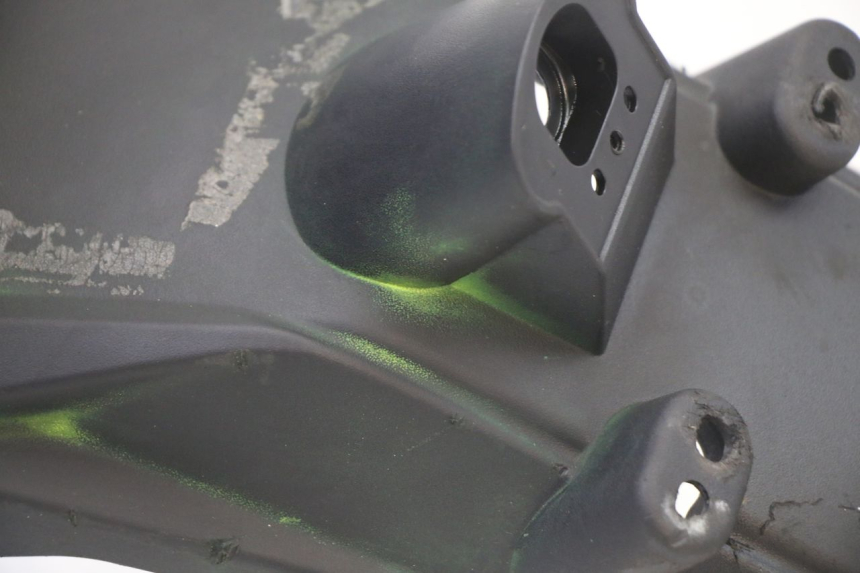 photo de MUD FLAP APRILIA SR 2T 50 (2018 - 2022) - Surface and material condition