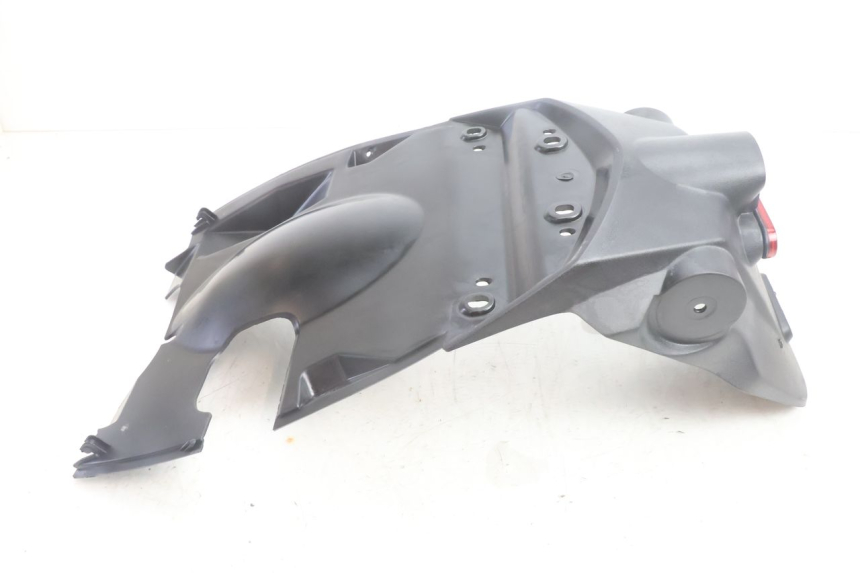 photo de MUD FLAP PEUGEOT STREETZONE NAKED 2T 50 (2014 - 2018) - Zoom on usage condition