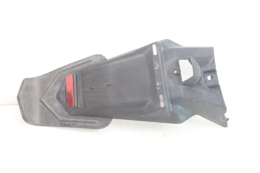 photo de MUD FLAP KYMCO SUPER 8 2T 50 (2007 - 2013) - Fixing points details