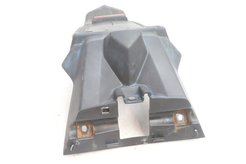 photo de MUD FLAP KYMCO SUPER 8 2T 50 (2007 - 2013) - Surface and material condition