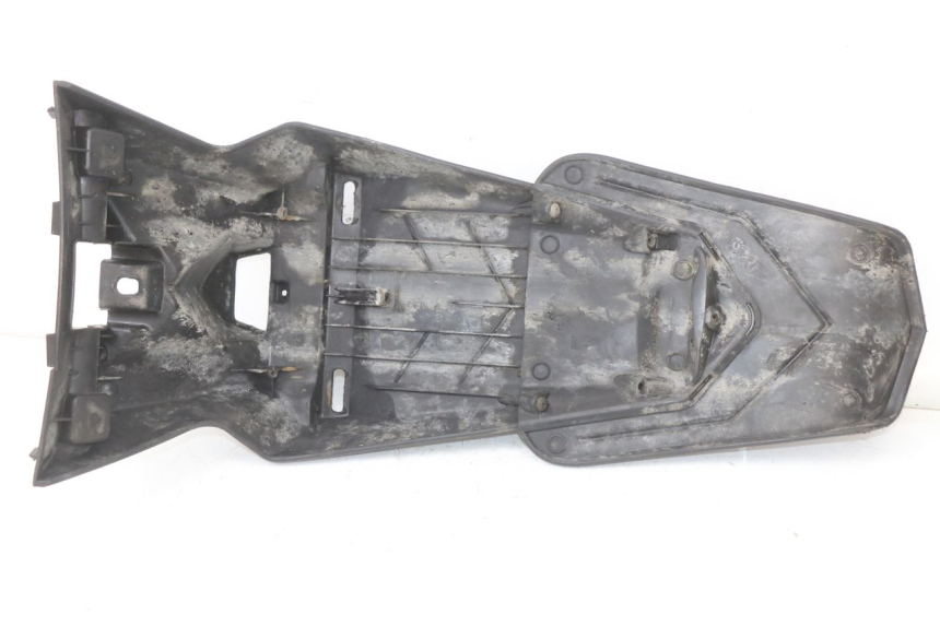 photo de MUD FLAP KYMCO SUPER 8 4T 50 (2021 - 2024) - Fixing points details