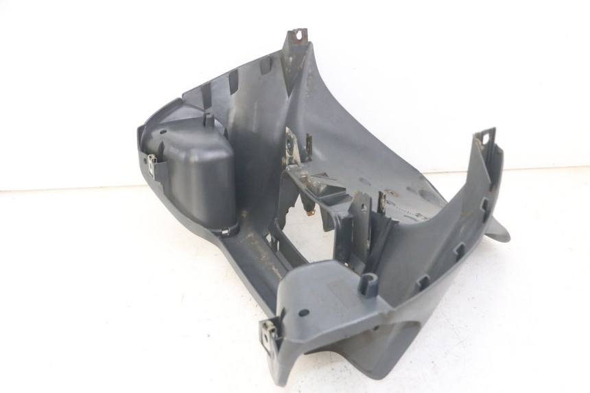 photo de MUD FLAP PIAGGIO SUPER LX 125 (2000 - 2003) - Component detail